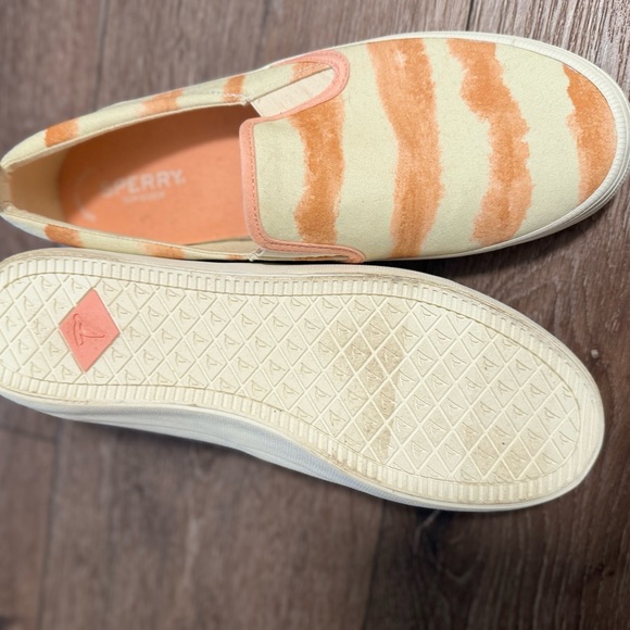 Sperry  Orange and Beige Slip-On Sneakers memory foam - Picture 2 of 6